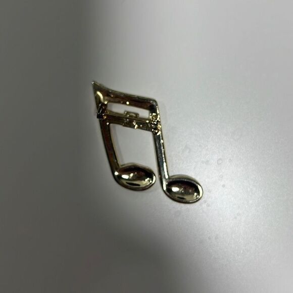 Musical Notes Pin/Brooch. Gold Tone. 
Size 1 1/2” x 1 3/4”. - Picture 3 of 3